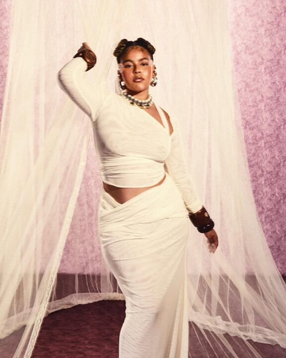 Rachel Reis leva a força e potência da Bahia ao The Town: ‘Representar a trajetória das mulheres da minha família’