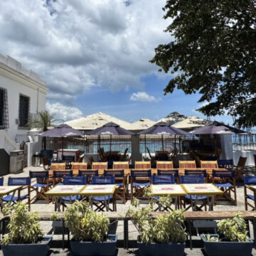 Santo Antônio Além do Carmo recebe experiência gastronômica com vinhos e ostras