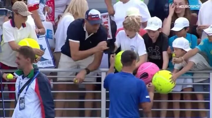 CEO se desculpa após pegar boné dado a criança por tenista no US Open: ‘Lição de humildade’