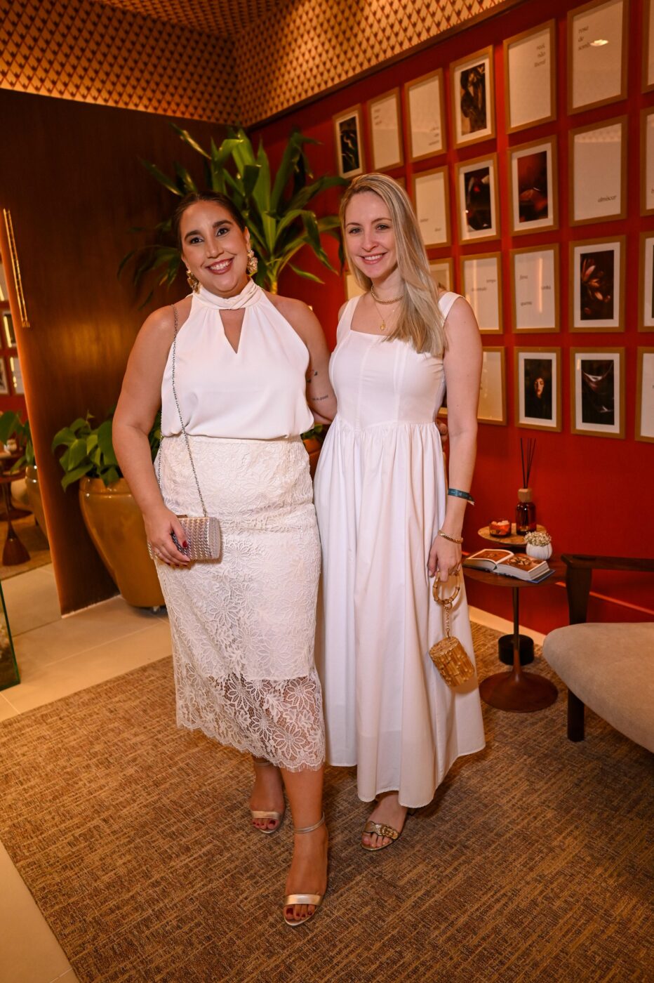 Paula Cal e Natália Oliveria