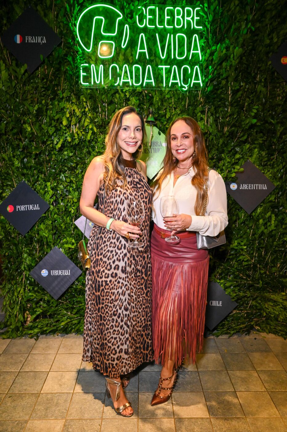 Ceci Rocha Palhares e Verônica Andrade