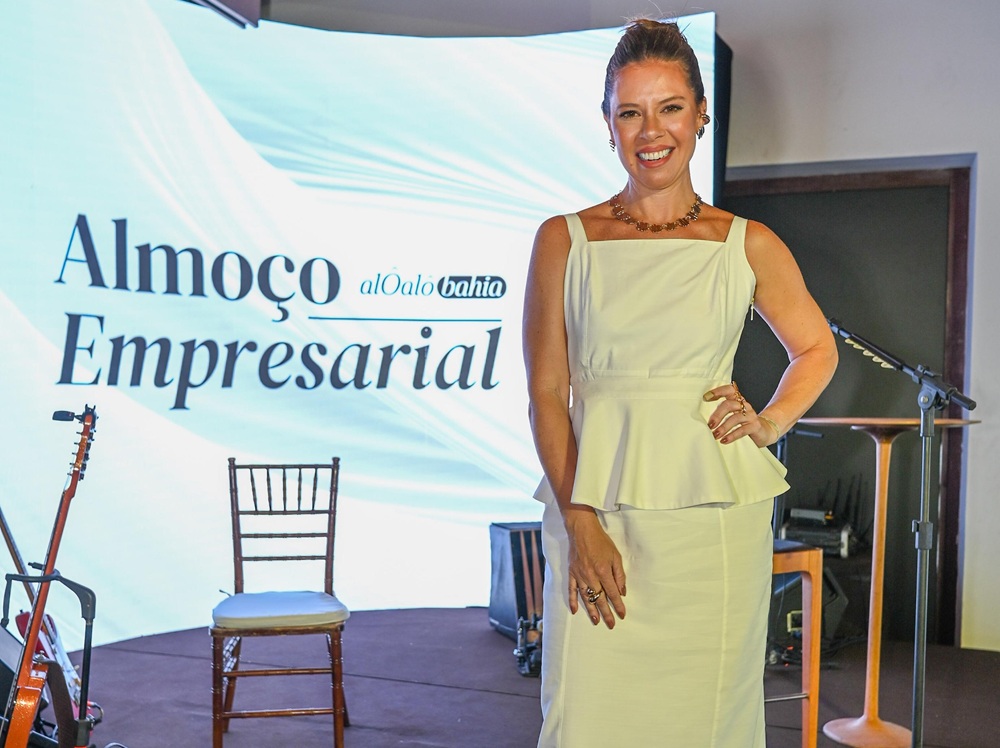 ‘O mundo está voltado para a Bahia’, diz Camila Marinho no Almoço Empresarial do Alô Alô Bahia