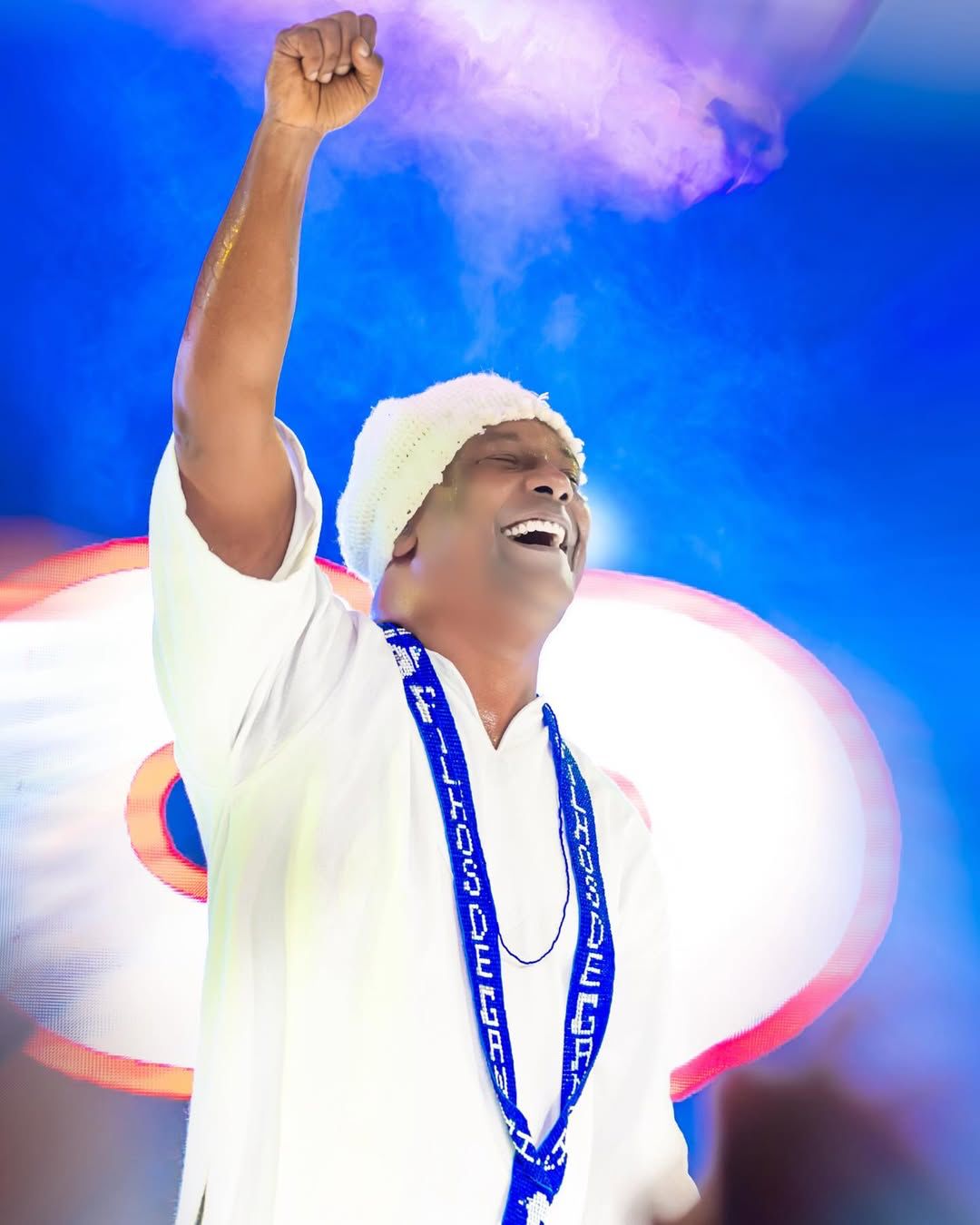 Márcio Victor celebra aniversário com caruru no Engenho Velho, festa e show internacional do Psirico