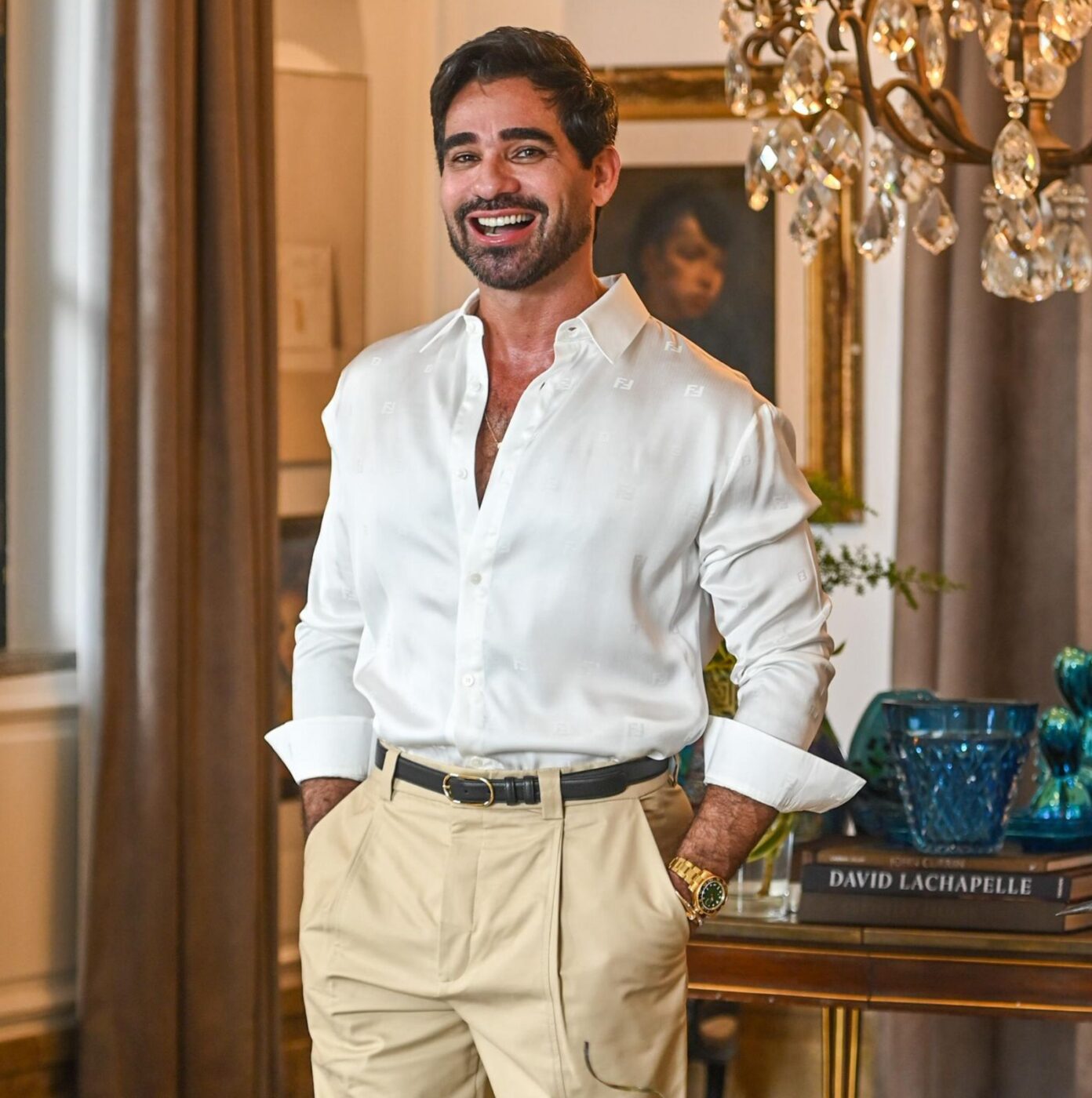 Marlon Gama abre sua casa em Salvador para celebrar aniversário com almoço especial; veja fotos