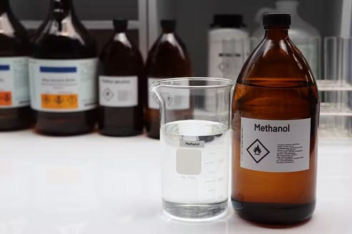 Bebidas adulteradas com metanol já mataram mais de 60 pessoas na Bahia; relembre