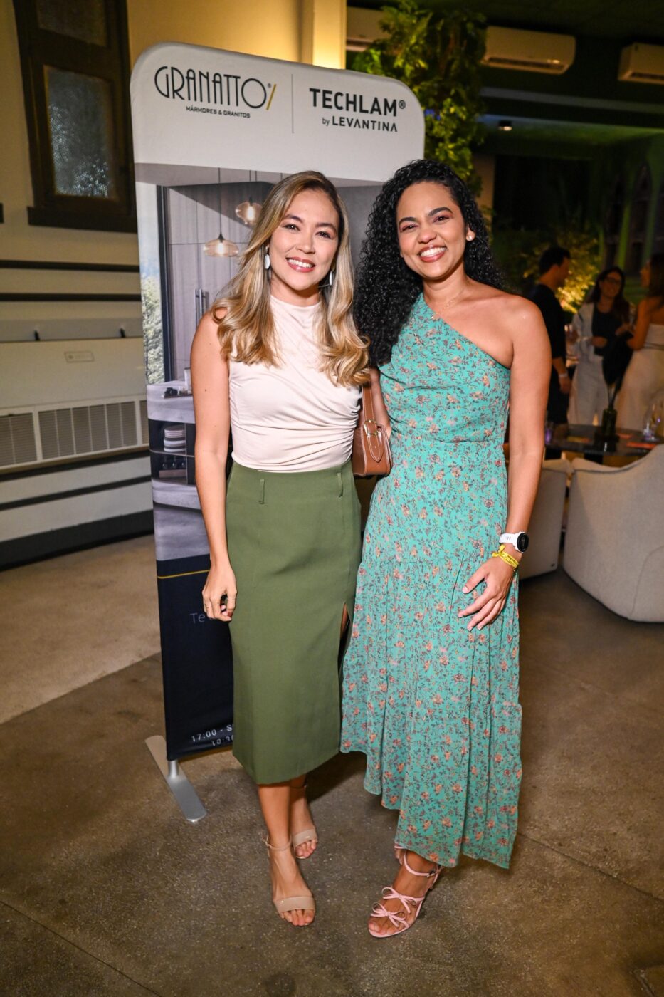 Alessandra Andrade e Amanda Fraga