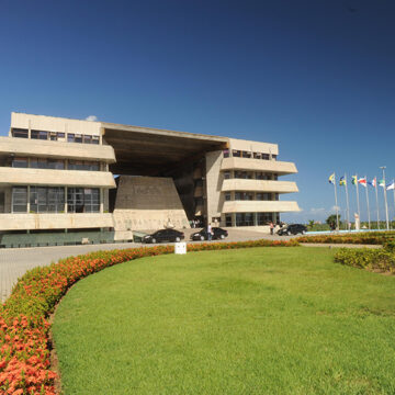 Investimento de R$ 2,9 milhões moderniza Assembleia da Bahia e amplia serviços à população