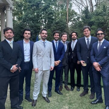Neto de Luís Eduardo Magalhães participa de casamento intimista da filha de Faustão em São Paulo