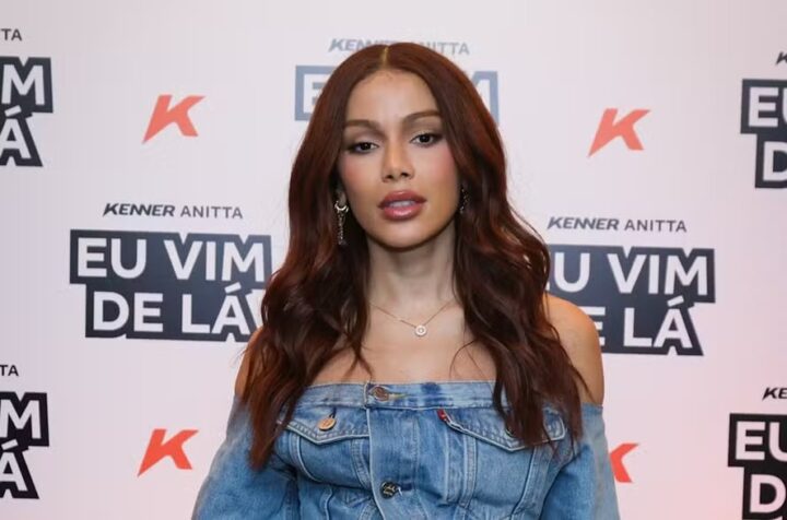 Anitta explica volta ao Brasil e revela foco em saúde mental: “Só quero fazer o que gosto”