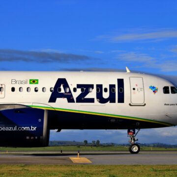 Azul anuncia mais de 3.600 voos extras para 34 destinos no verão, com destaque para Salvador, Ilhéus e Porto Seguro