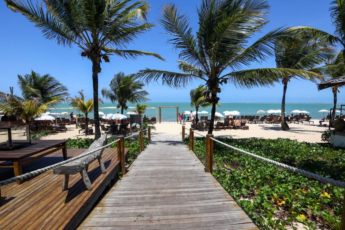 Bahia em alta! Porto Seguro e Salvador estão entre os destinos mais vendidos do Brasil em 2025