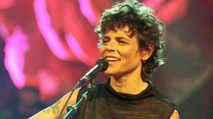 Cássia Eller será homenageada em turnê nacional do Corona Luau MTV; confira as datas Cássia Eller será homenageada em turnê nacional do Corona Luau MTV; confira as datas
