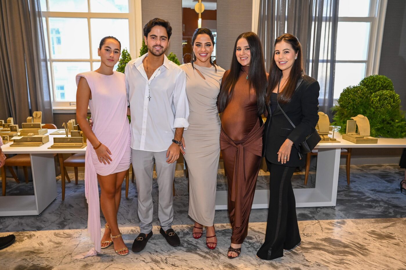 Maria Clara, Antonio, Ana Vitória, Maria e Maria Antonia Pessoa