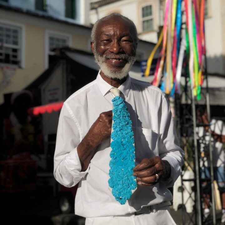 Clarindo Silva resgata a “Terça da Bênção” no Pelourinho com show da banda Viola de Doze