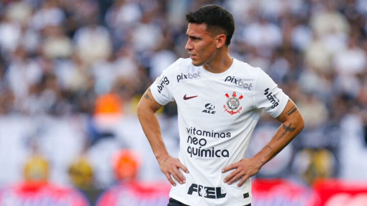 Corinthians é condenado a pagar valor milionário a Rojas e pode ter novo transfer ban