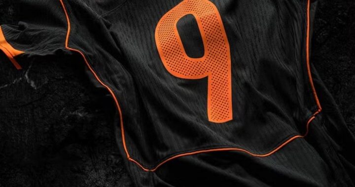 Corinthians estreia novo uniforme contra o Flamengo no domingo. Veja fotos