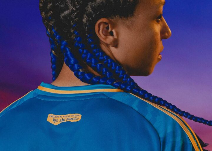 Cruzeiro lança terceira camisa em homenagem ao rio São Francisco; conheça