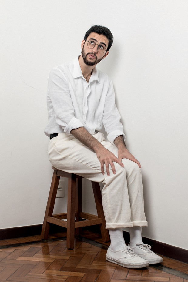 Filho de Caetano, Zeca Veloso prepara lançamento do seu primeiro álbum solo autoral