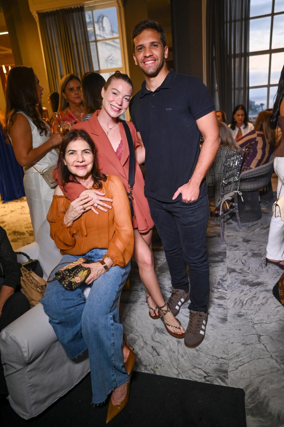 Hulda Menezes, Ana Carolina Menezes e Guilherme Pinto