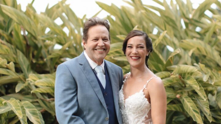 Adriana Birolli se casa com Ivan Zettel em cerimônia intimista no Rio de Janeiro