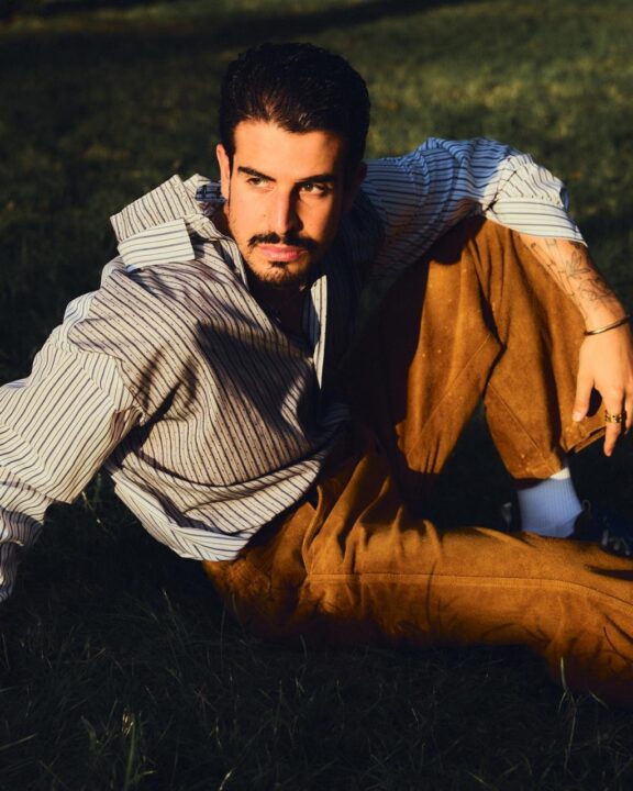 Salvador Solare: Enzo Celulari desfila em evento de moda e veste look de marca baiana