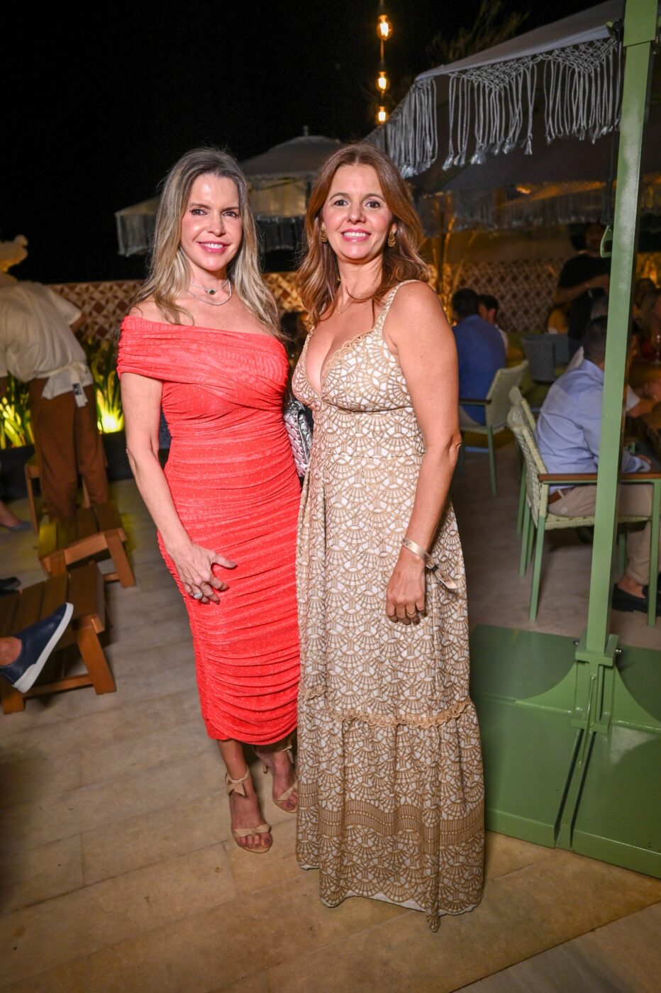 Sany Sandes e Sara Sandes