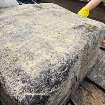 Material igual à carga de navio nazista afundado há 81 anos é achado na Bahia