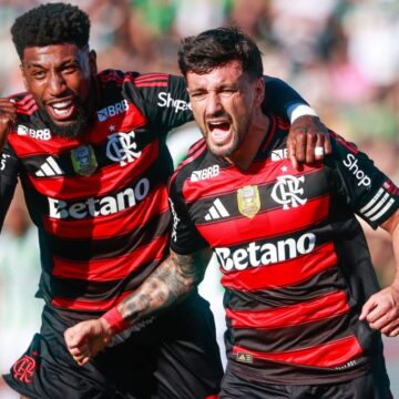 Flamengo vence o Juventude, quebra tabu e segue líder no Brasileirão. Veja melhores momentos