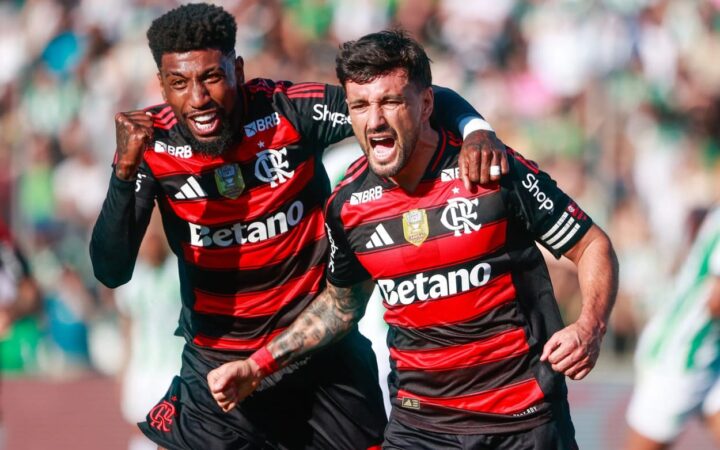 Flamengo vence o Juventude, quebra tabu e segue líder no Brasileirão. Veja melhores momentos