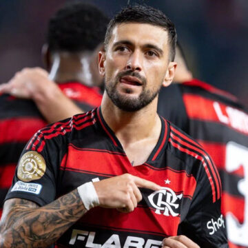 Flamengo x Estudiantes na Libertadores: onde assistir, horário e escalações prováveis