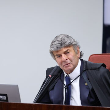 Fux diz que atos de 8 de janeiro foram ‘turbas desordenadas’, não golpe de Estado