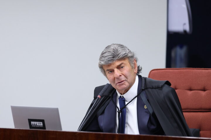 Fux diz que atos de 8 de janeiro foram ‘turbas desordenadas’, não golpe de Estado