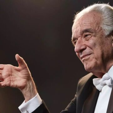 Maestro João Carlos Martins conquista prêmio internacional por seu trabalho com instituições sociais
