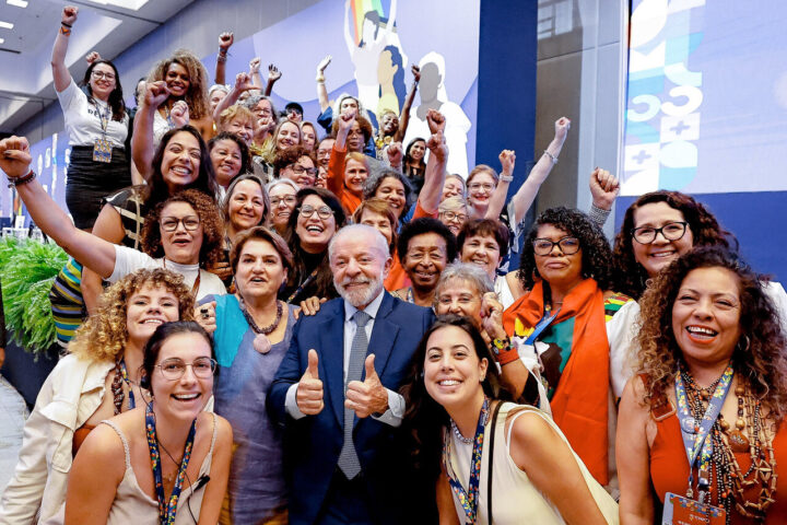 Lula abre 5ª Conferência Nacional das Mulheres: ‘Não há democracia plena sem a voz feminina’