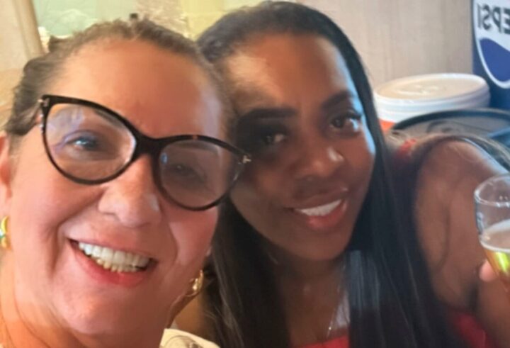 Mãe de Virginia Fonseca compartilha clique com a mãe de Vini Jr. e declara: ‘Nova amizade’