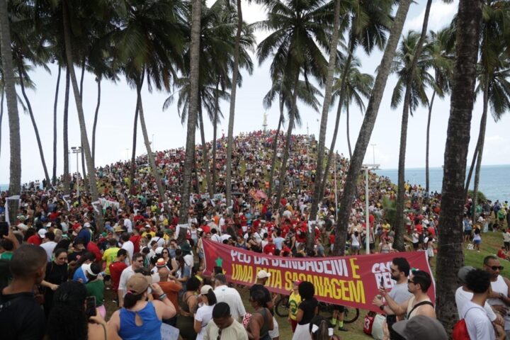 PEC da Blindagem deve ser rejeitada no Senado após protestos em todo o Brasil