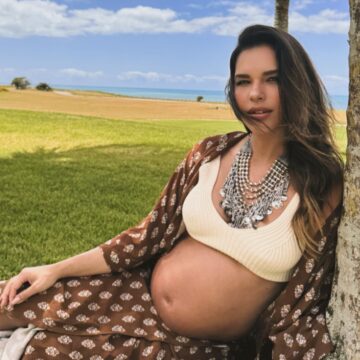 Mariana Rios abre álbum de fotos em Trancoso: ‘Beleza que a Bahia tem de sobra’
