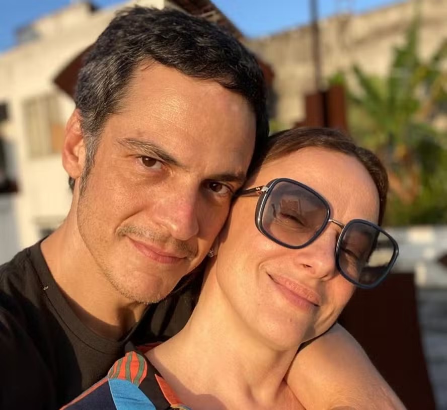 Mateus Solano anuncia fim do casamento com Paula Braun após 17 anos juntos