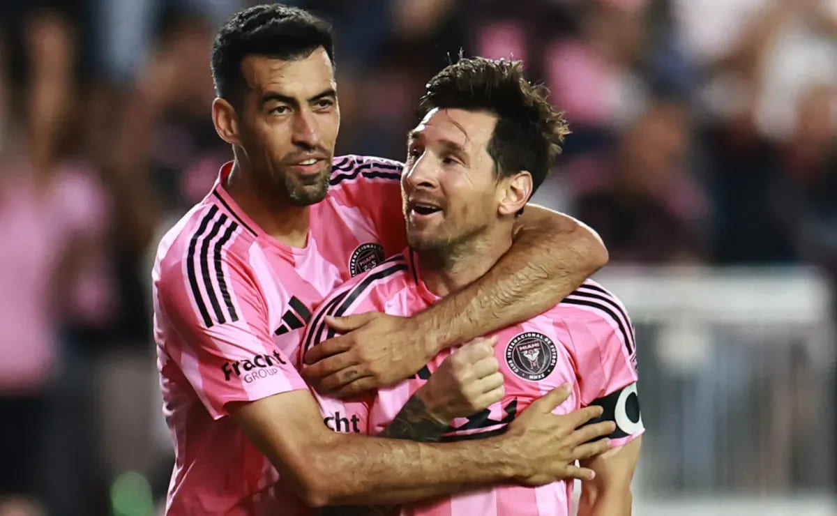 Messi deixa comentário carinhoso no post de aposentadoria de Busquets