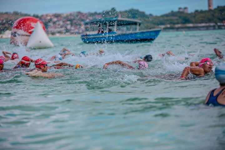 Praia de Inema recebe 8ª etapa do Campeonato Baiano de Águas Abertas neste domingo (14)