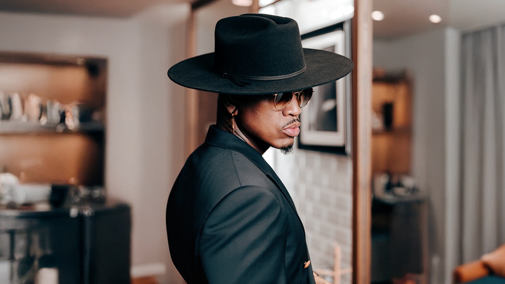 Ne-Yo fará show no Camarote Salvador no Carnaval de 2026