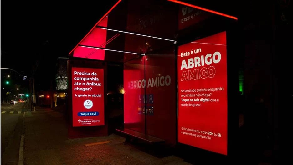 Salvador terá pontos de ônibus monitorados por câmeras durante a noite; conheça o projeto Abrigo Amigo