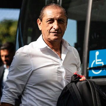 Inter acerta contratação de Ramón Díaz como novo técnico