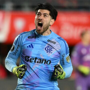 Nos pênaltis, Flamengo avança à semi da Libertadores com redenção de Rossi. Confira os melhores momentos