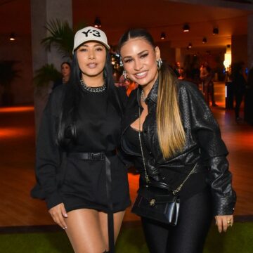Simone e Simaria curtem juntas show de Backstreet Boys no The Town; veja fotos
