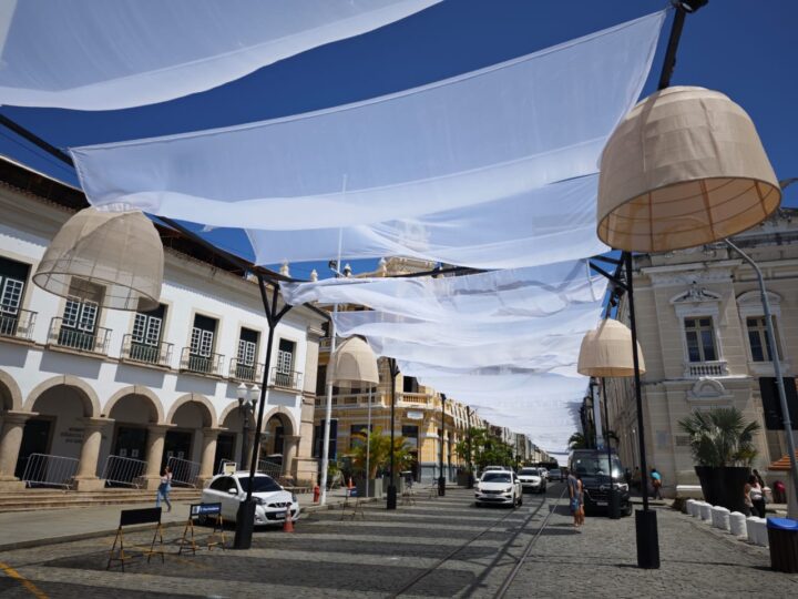 Programa ‘Viver Salvador’ na Rua Chile terá apresentações do Balé Folclórico e de Jau