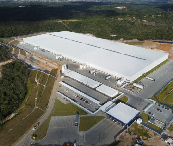 Mercado Livre investe em galpão climatizado e sustentável na Bahia; conheça detalhes