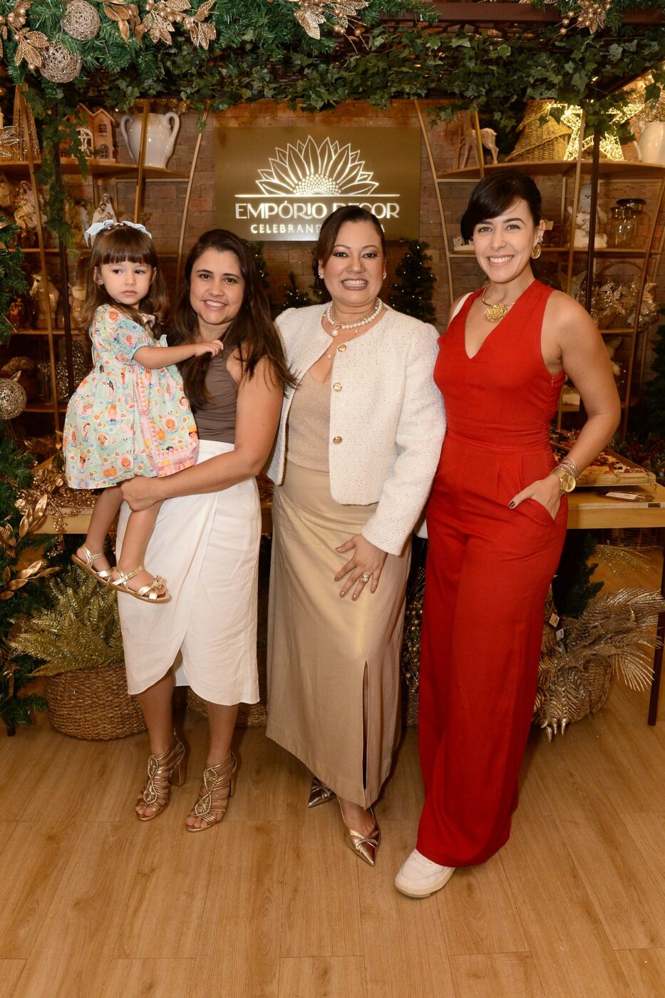 Julia Freire, Michele Freire, Elis Piñón e Raissa Pedreira