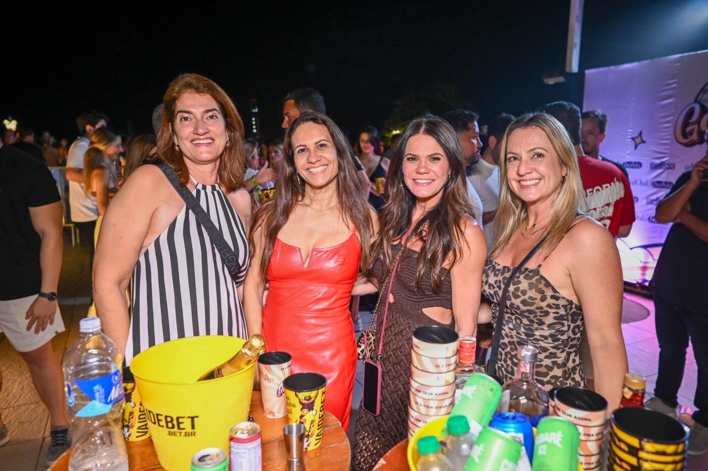 Tatiana Simoni, Cris Bahiense, Paula Goes e Nina Gonzaga