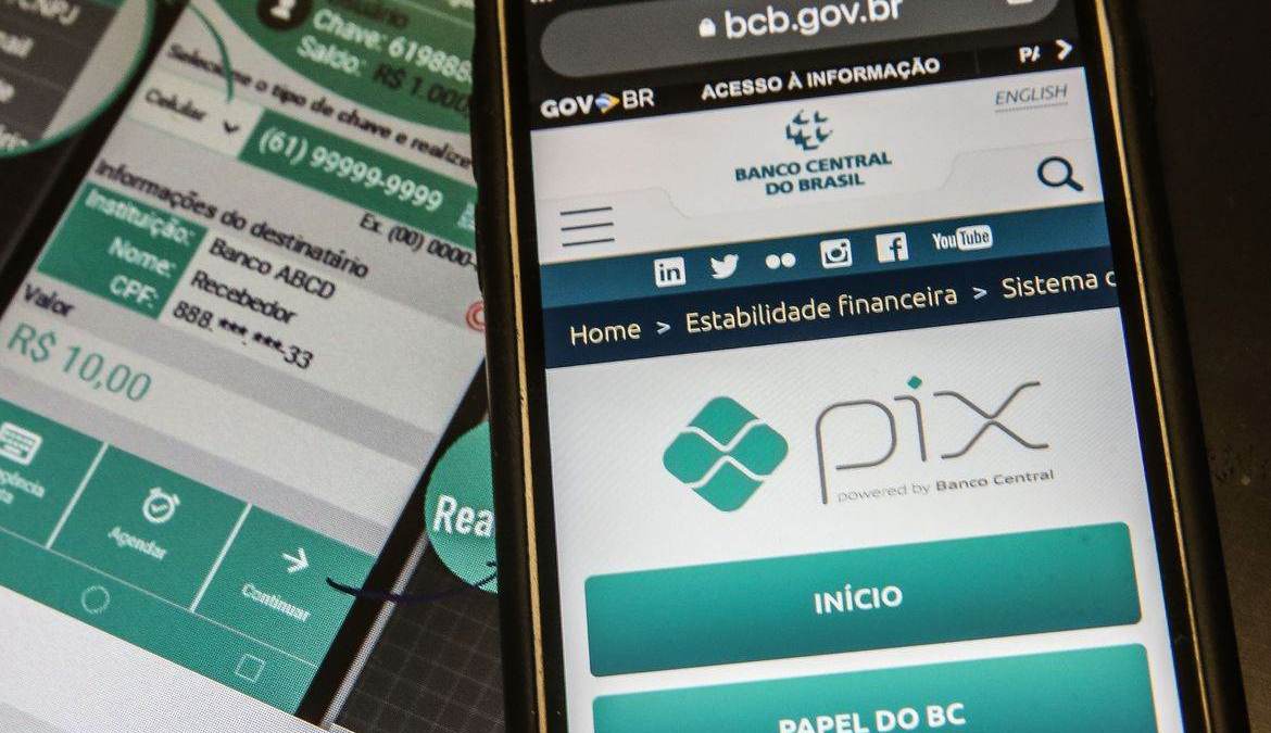 Banco Central passa a bloquear chaves Pix usadas em golpes e fraudes; entenda